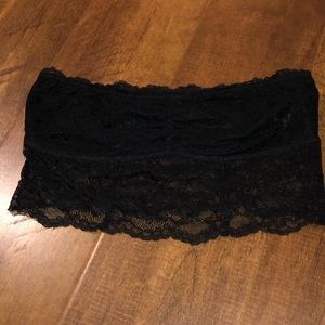 American Eagle outfitters black lace bandeau med
